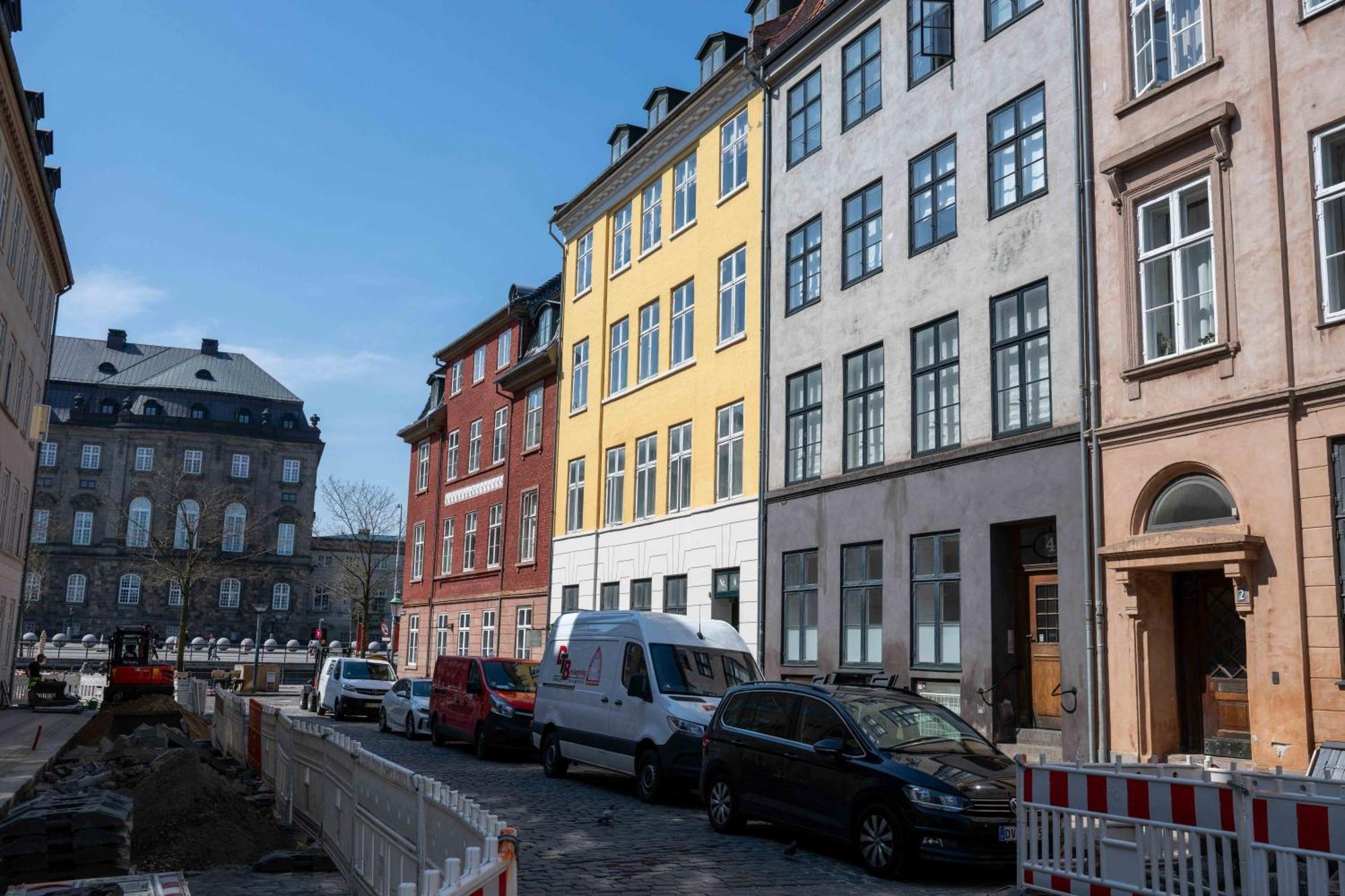 Large With Canal View In Cph Copenaghen