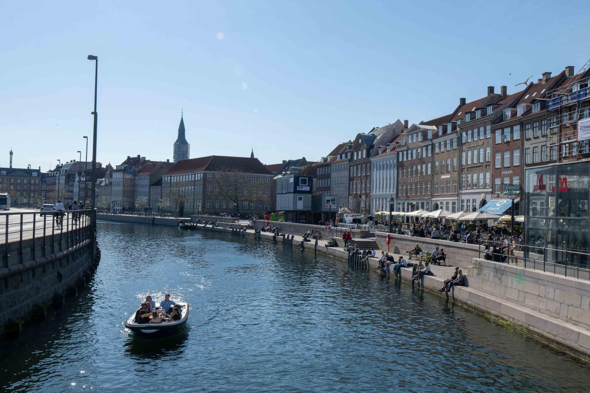Appartamento Large With Canal View In Cph *